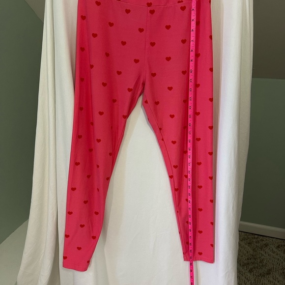 LulaRoe Pink Heart Patterned Womens Leggings One size - Picture 6 of 7